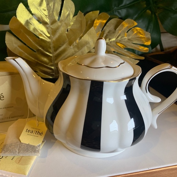 NEW Tea for Two Bone China Teapot black & white striped or polka dot holiday - Picture 3 of 13